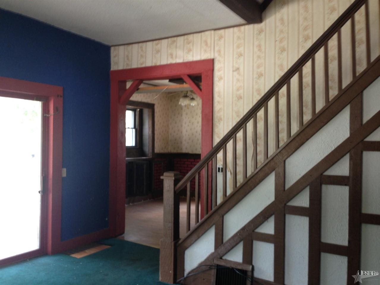 109 College St, Ligonier, IN 46767 photo 8