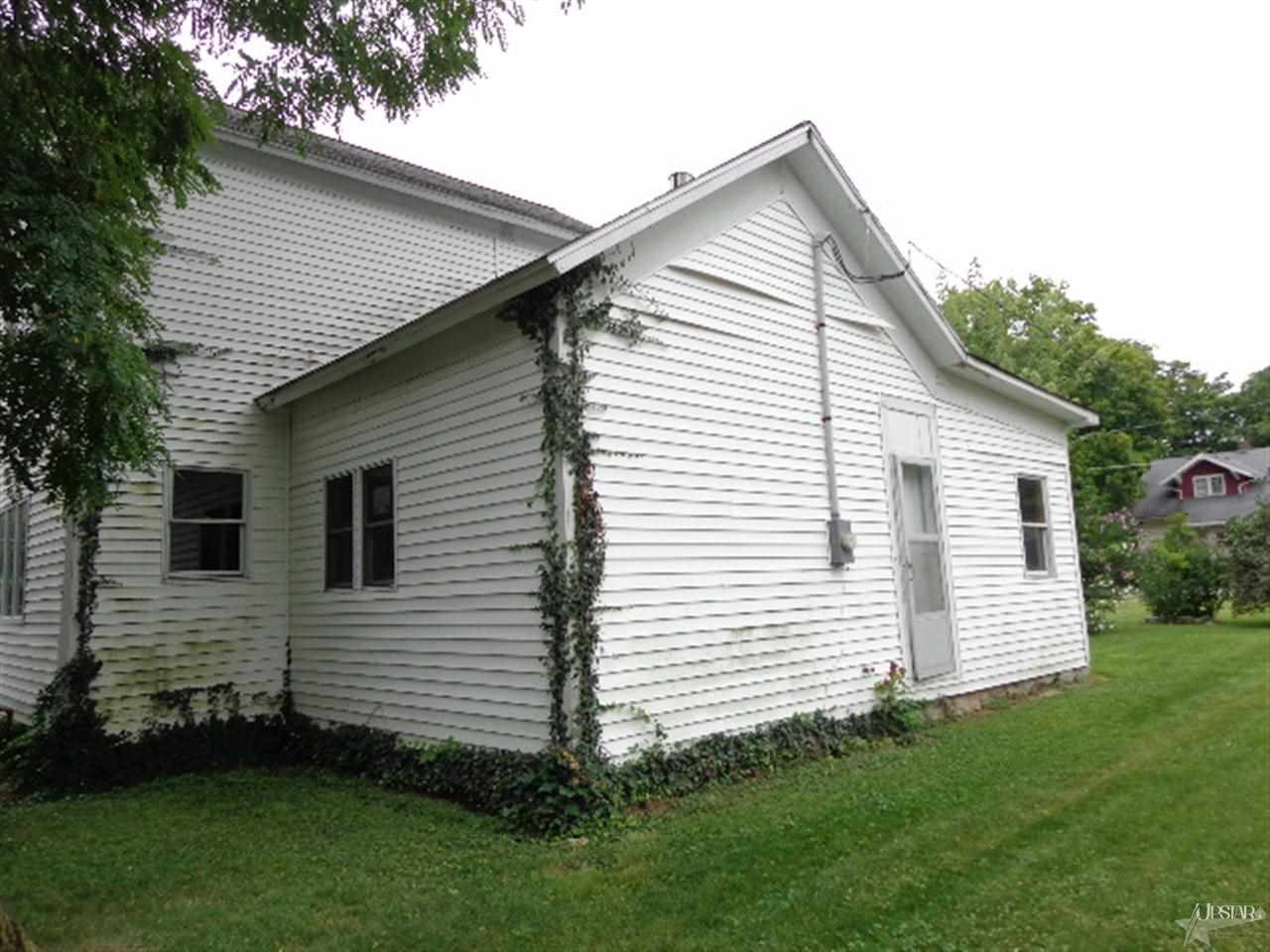 503 Nancy St, Warren, IN 46792 photo 3