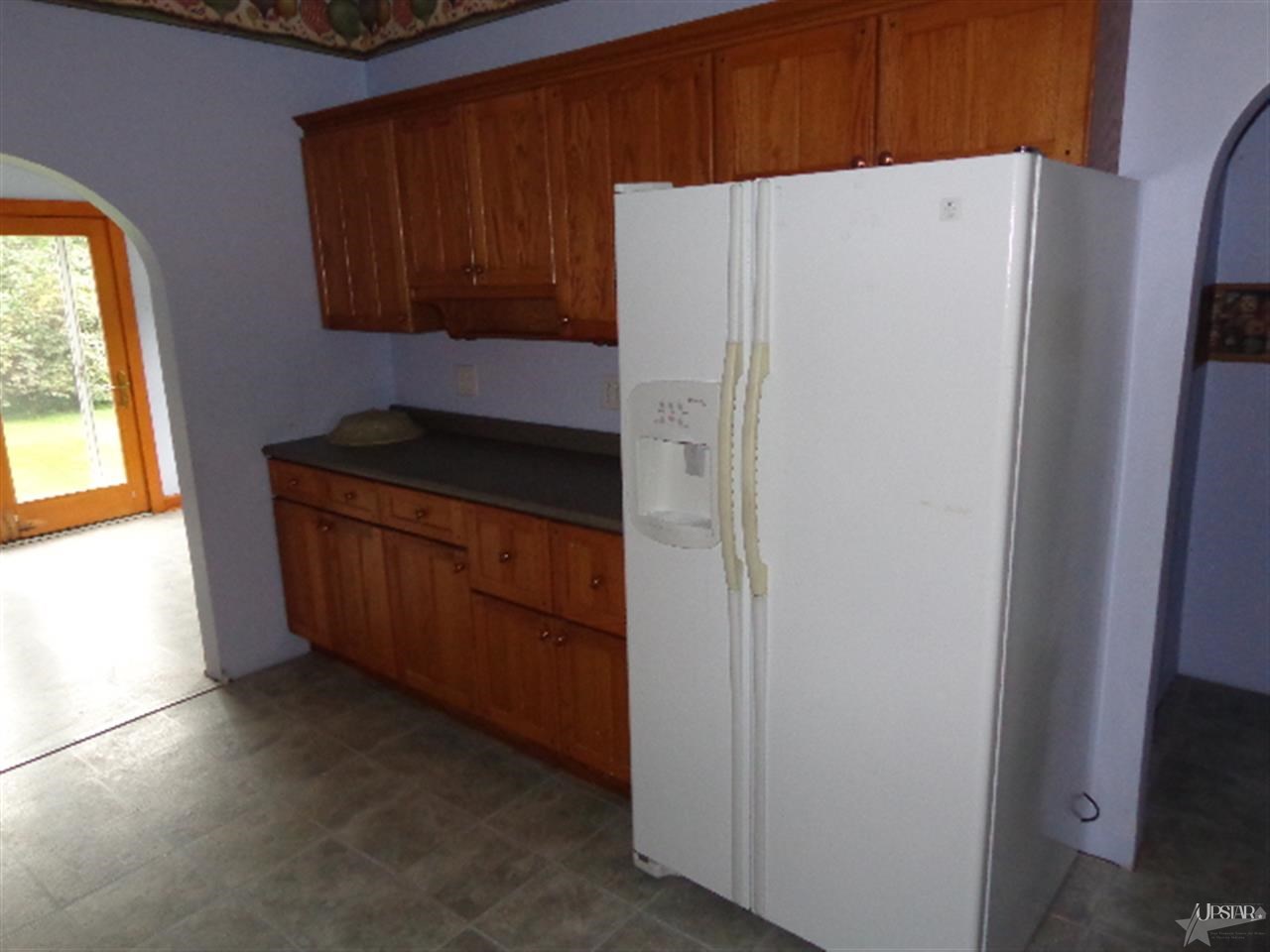 503 Nancy St, Warren, IN 46792 photo 9