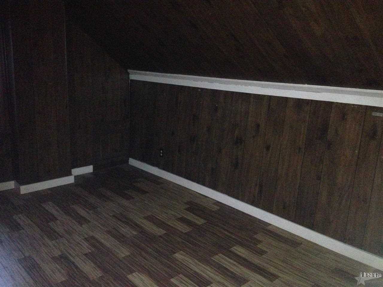 527 W Central Ave, Bluffton, IN 46714 photo 13