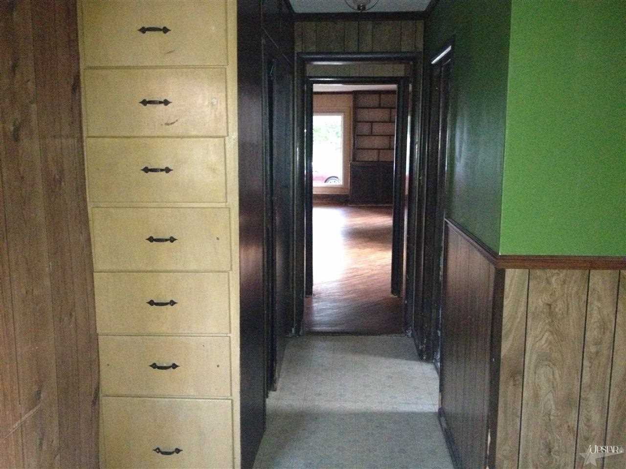 527 W Central Ave, Bluffton, IN 46714 photo 12