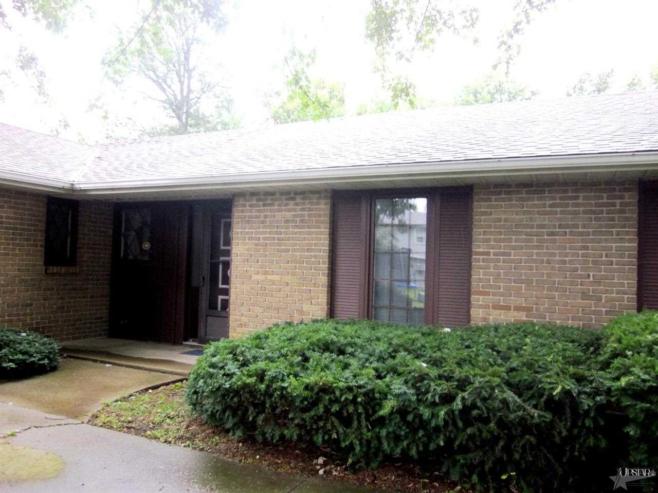 2011 Skyhawk Dr, Fort Wayne, IN 46815 photo 3