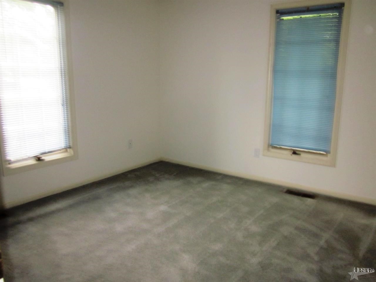 2011 Skyhawk Dr, Fort Wayne, IN 46815 photo 18