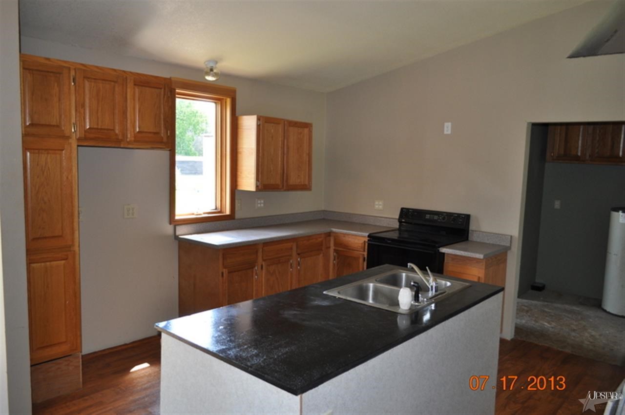 7223 State Road 8, Butler, IN 46721 photo 8