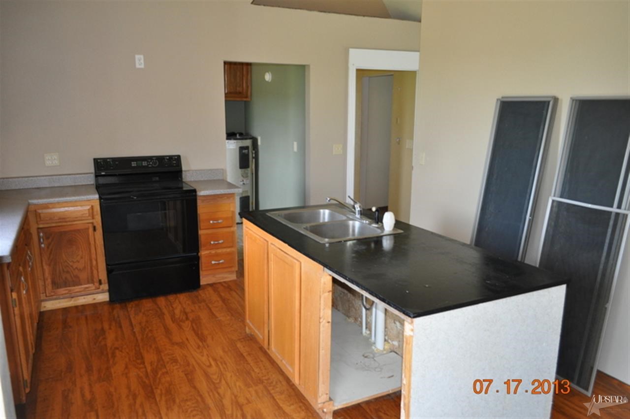 7223 State Road 8, Butler, IN 46721 photo 10