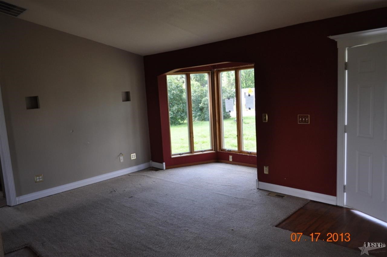 7223 State Road 8, Butler, IN 46721 photo 5