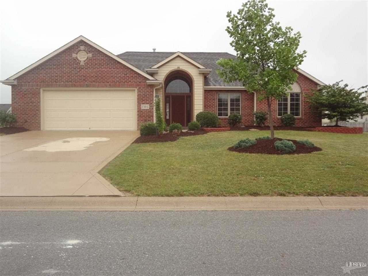 1314 Bluff Pointe Way, Fort Wayne, IN 46845 photo 1