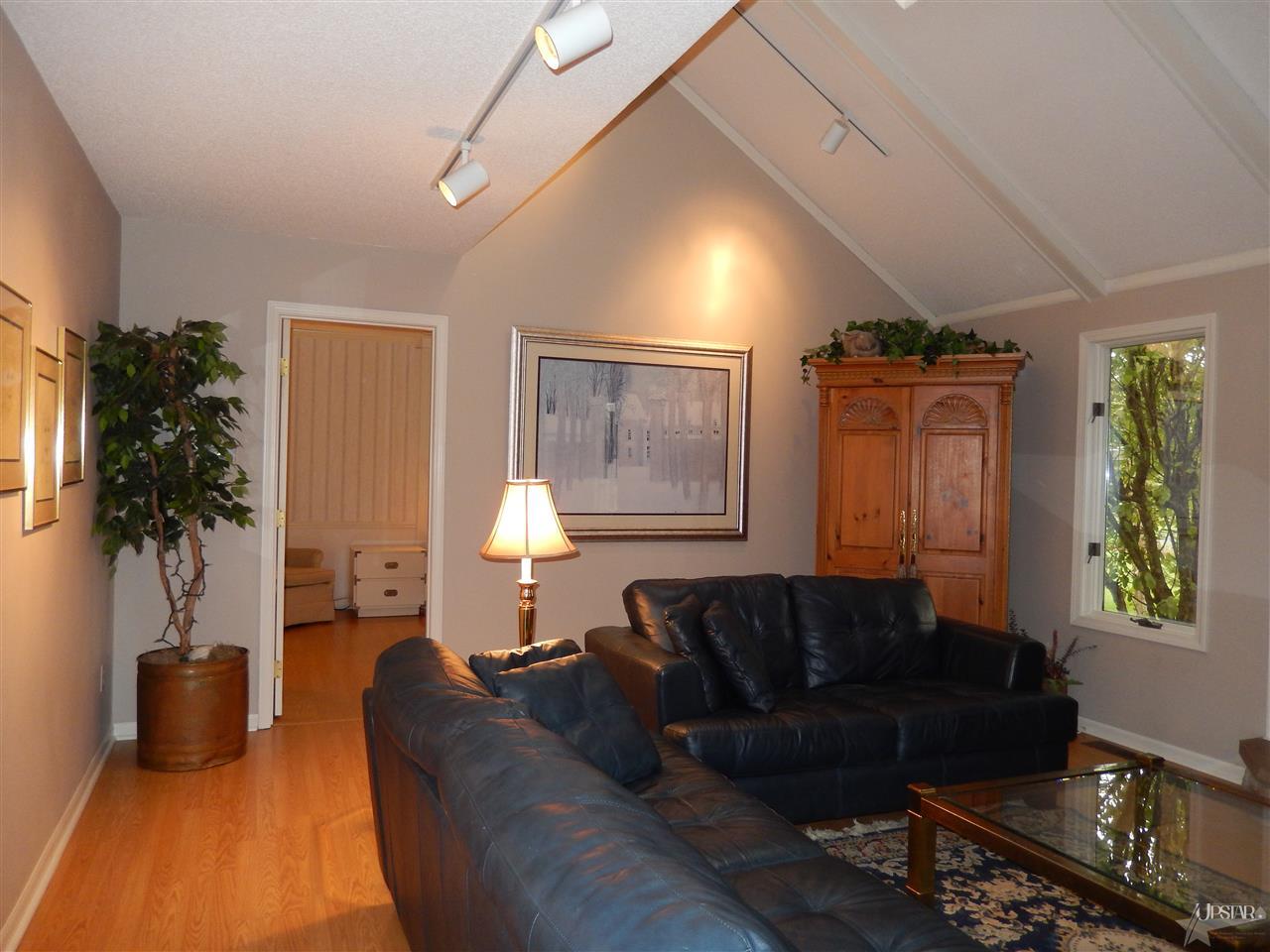 1235 Timberlake Trl, Fort Wayne, IN 46804 photo 10