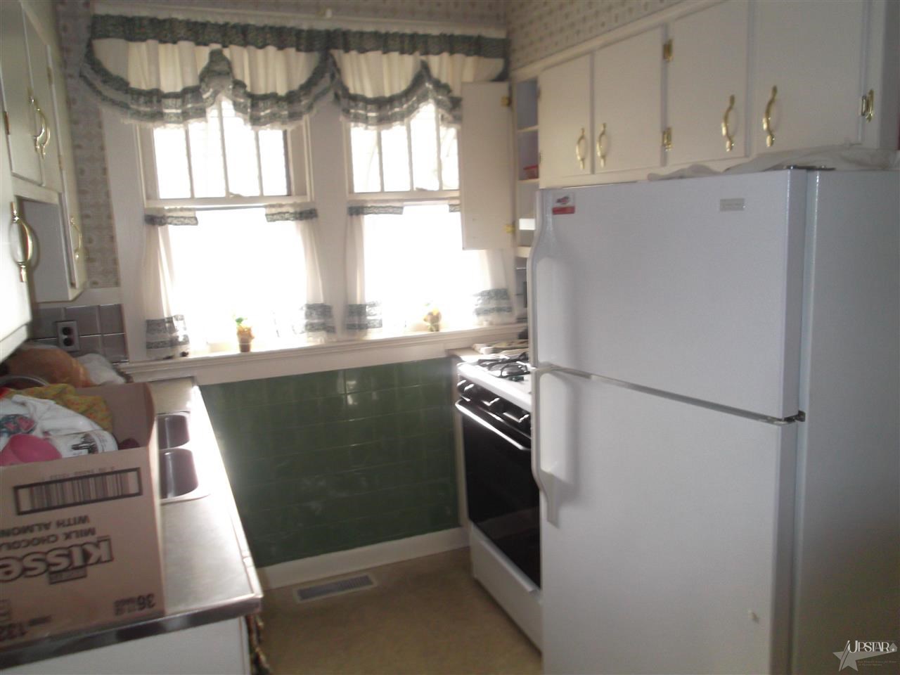 1326 W 4th St, Fort Wayne, IN 46808 photo 2