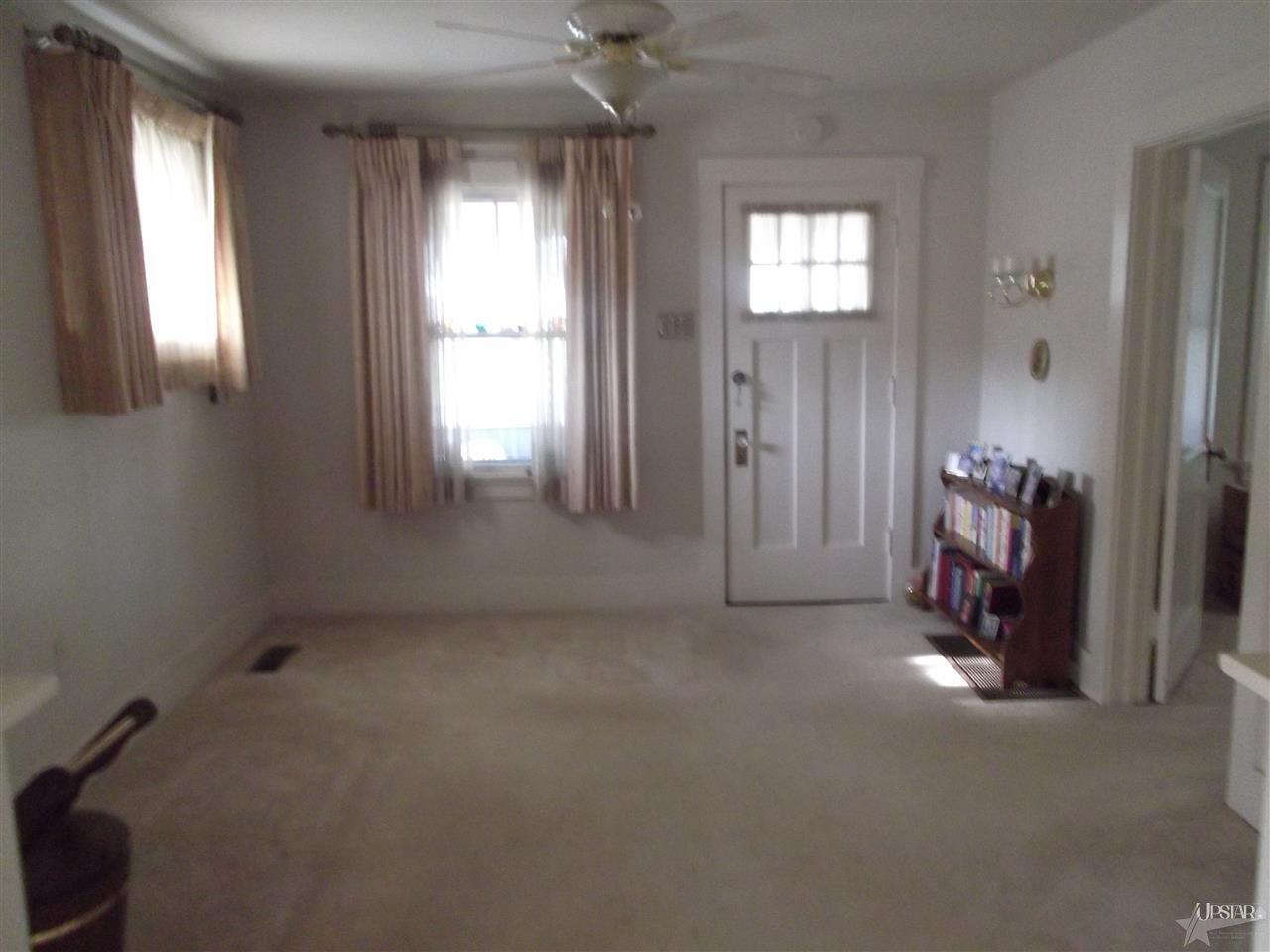 1326 W 4th St, Fort Wayne, IN 46808 photo 3