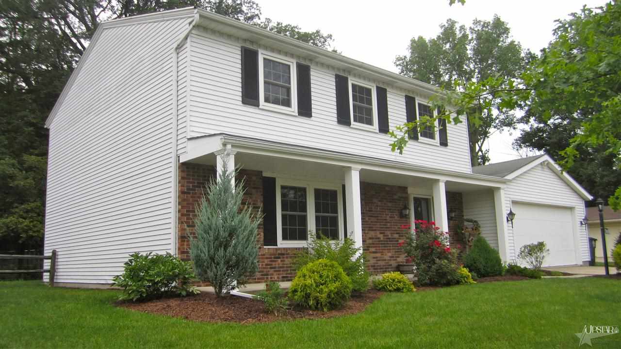 5029 Blum Dr, Fort Wayne, IN 46835 photo 3