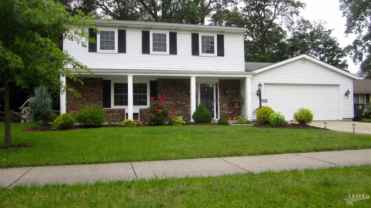 5029 Blum Dr, Fort Wayne, IN 46835 photo 2