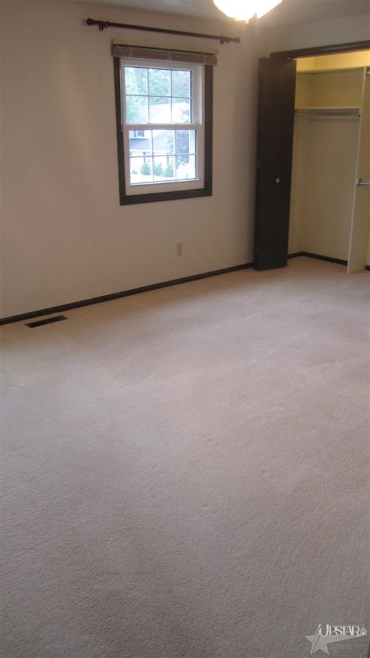 5029 Blum Dr, Fort Wayne, IN 46835 photo 22