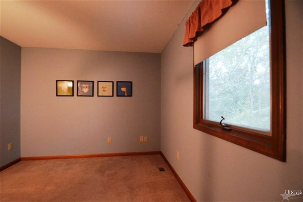 9608 Woodstream Dr, Fort Wayne, IN 46804 photo 24