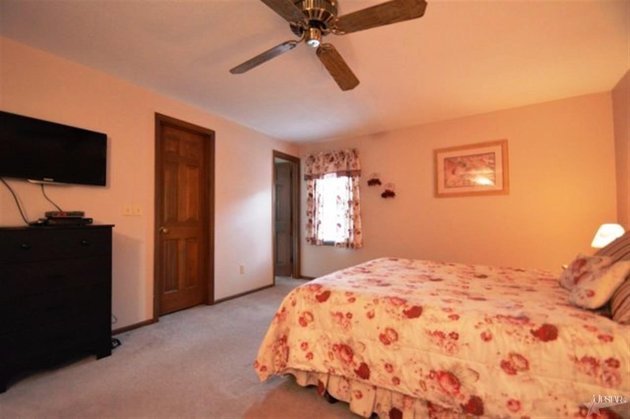 9608 Woodstream Dr, Fort Wayne, IN 46804 photo 28
