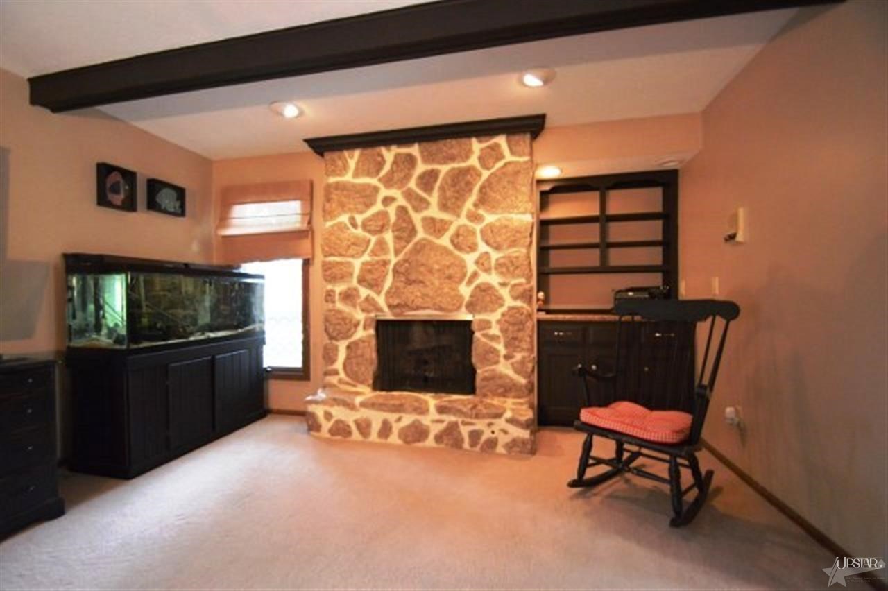 9608 Woodstream Dr, Fort Wayne, IN 46804 photo 15