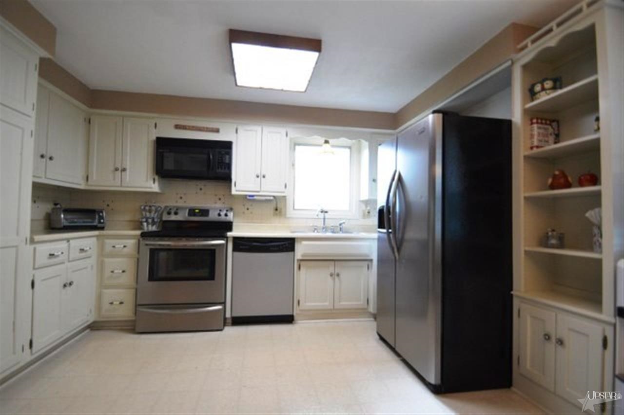 9608 Woodstream Dr, Fort Wayne, IN 46804 photo 16