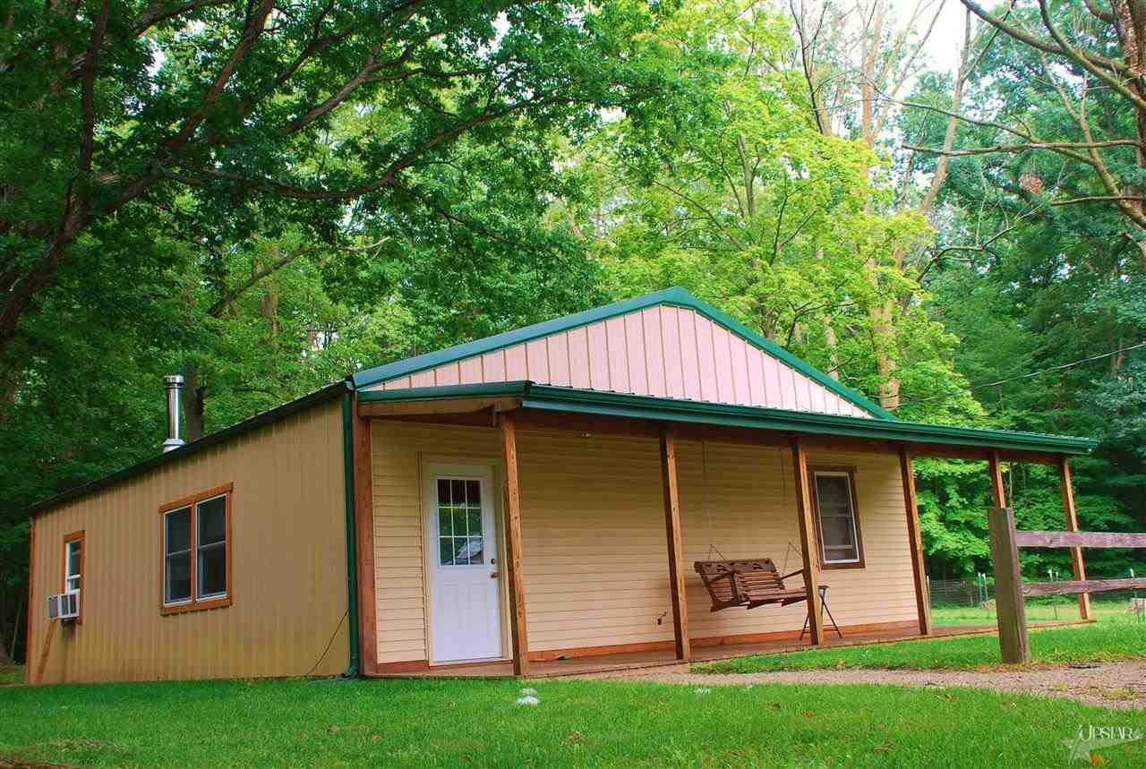 5408 N Airport Rd, Columbia City, IN 46725 photo 1