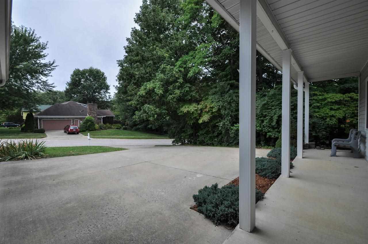 2621 E Poplar Dr, Bloomington, IN 47401 photo 4