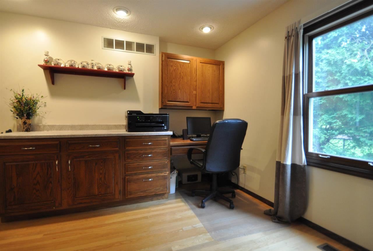 2621 E Poplar Dr, Bloomington, IN 47401 photo 13