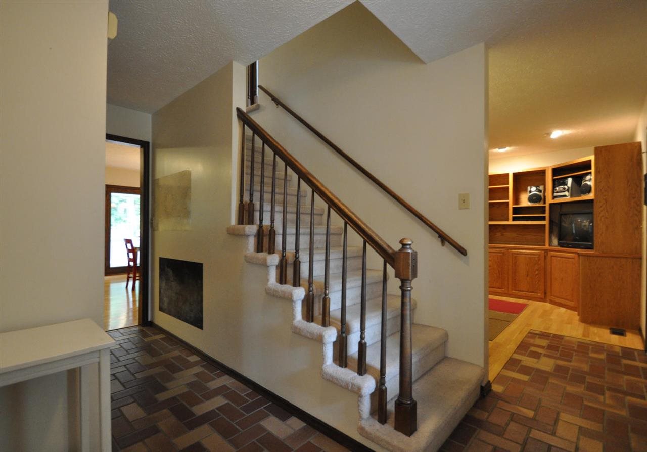 2621 E Poplar Dr, Bloomington, IN 47401 photo 10