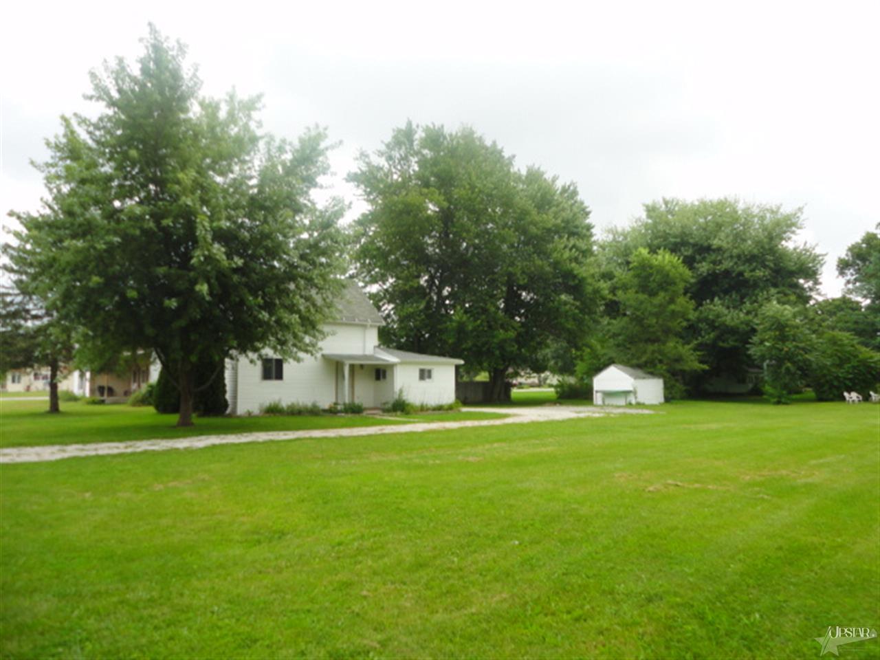 863 N Market St, Andrews, IN 46702 photo 12