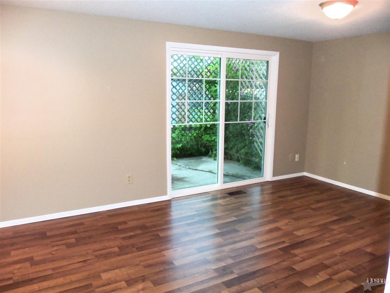 935 Cherry Blossom Ln, Fort Wayne, IN 46825 photo 5