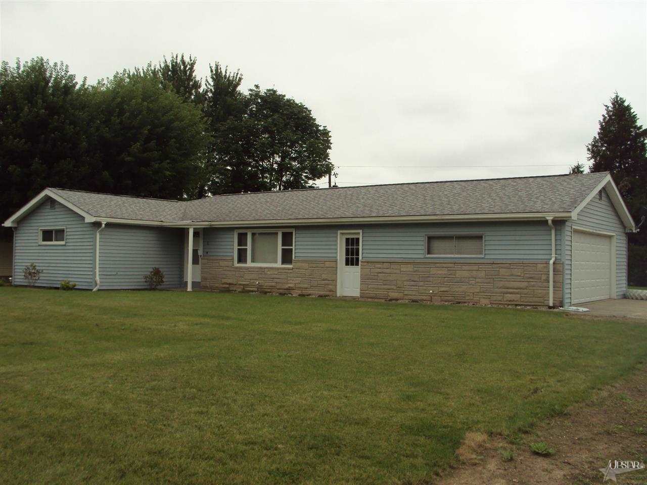 8 Barbara Dr, Columbia City, IN 46725 photo 1