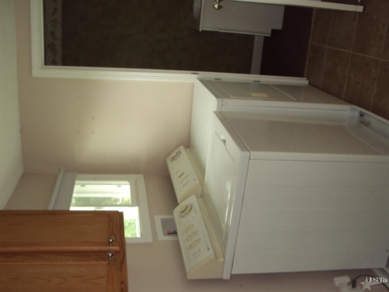 8 Barbara Dr, Columbia City, IN 46725 photo 6