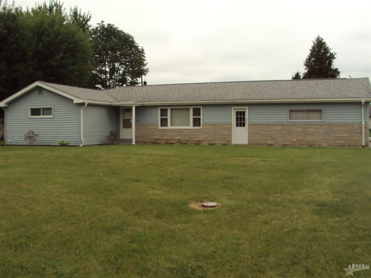 8 Barbara Dr, Columbia City, IN 46725 photo 2