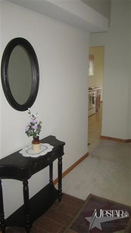 3330 Troutwood Dr, Fort Wayne, IN 46818 photo 3