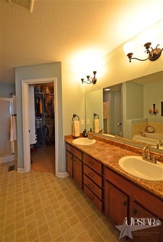 2207 Cerreia Way, Fort Wayne, IN 46814 photo 17