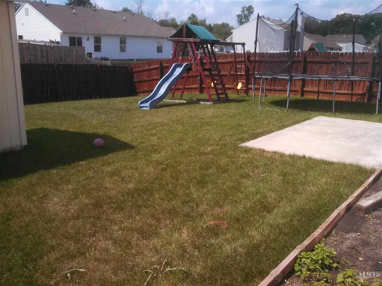 7921 Claridge Pl, Fort Wayne, IN 46825 photo 4