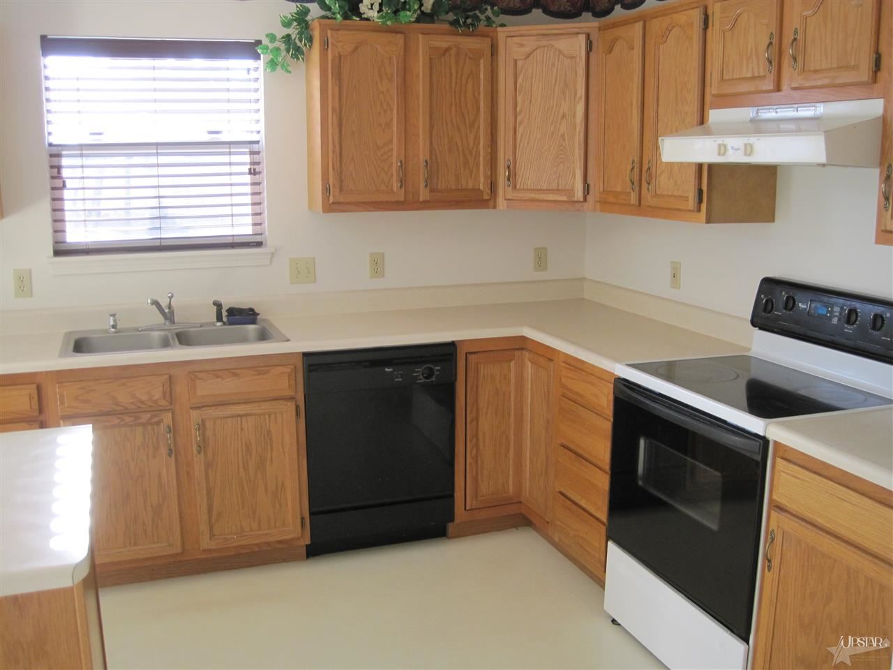 7921 Claridge Pl, Fort Wayne, IN 46825 photo 11