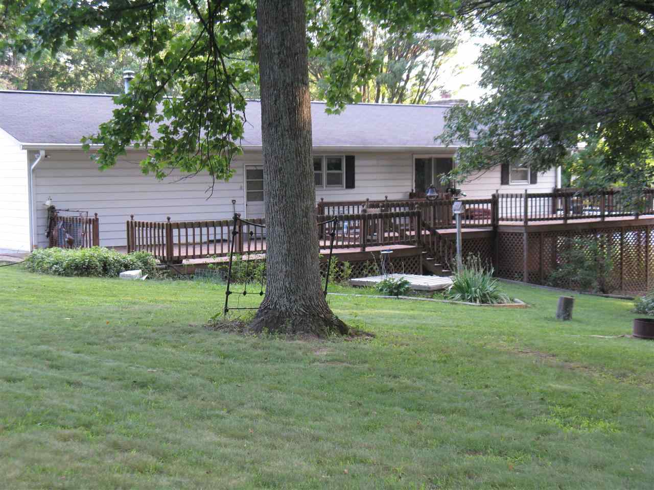 4197 Gilmore Rd, Spencer, IN 47460 photo 2