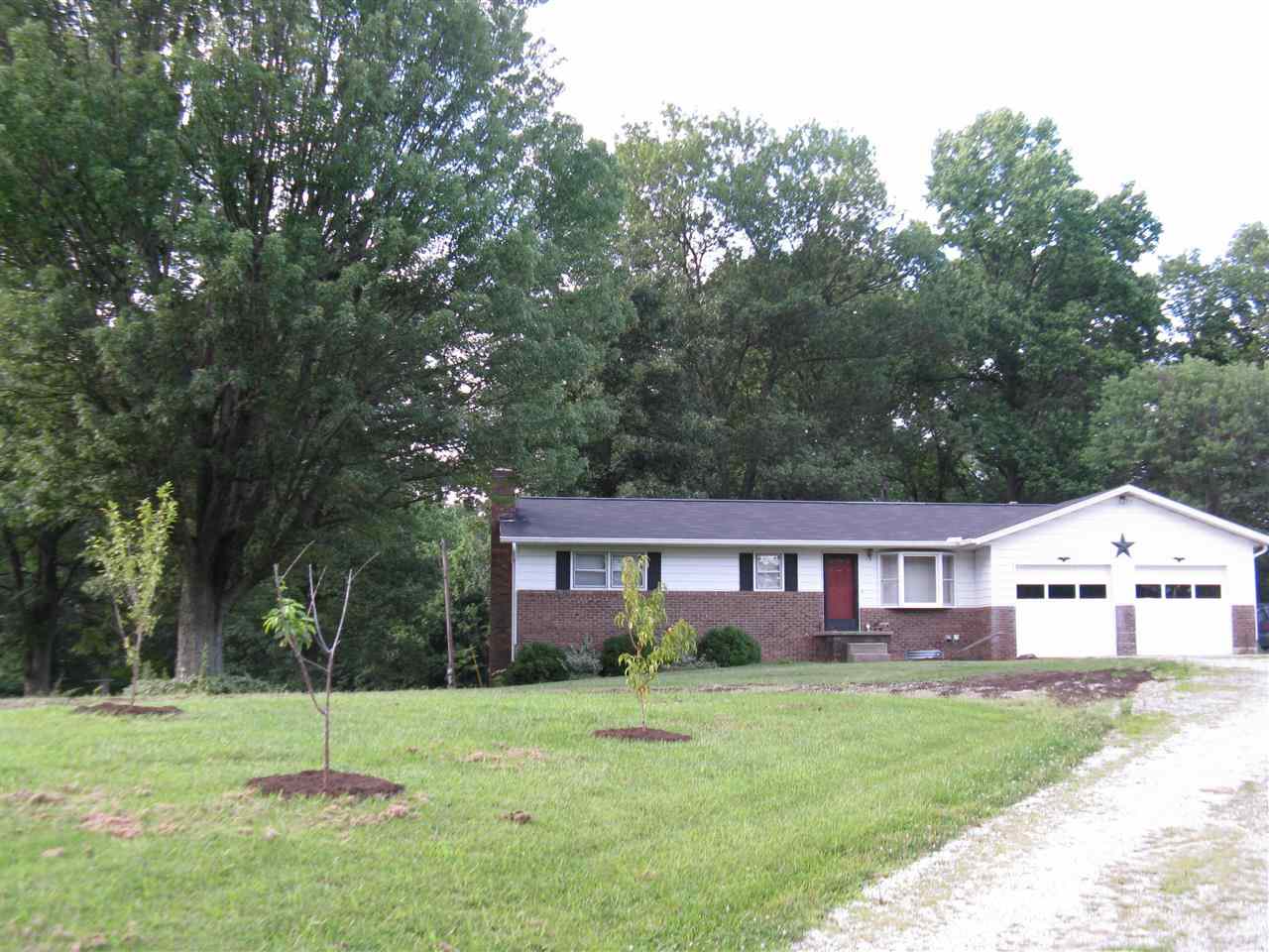 4197 Gilmore Rd, Spencer, IN 47460 photo 1