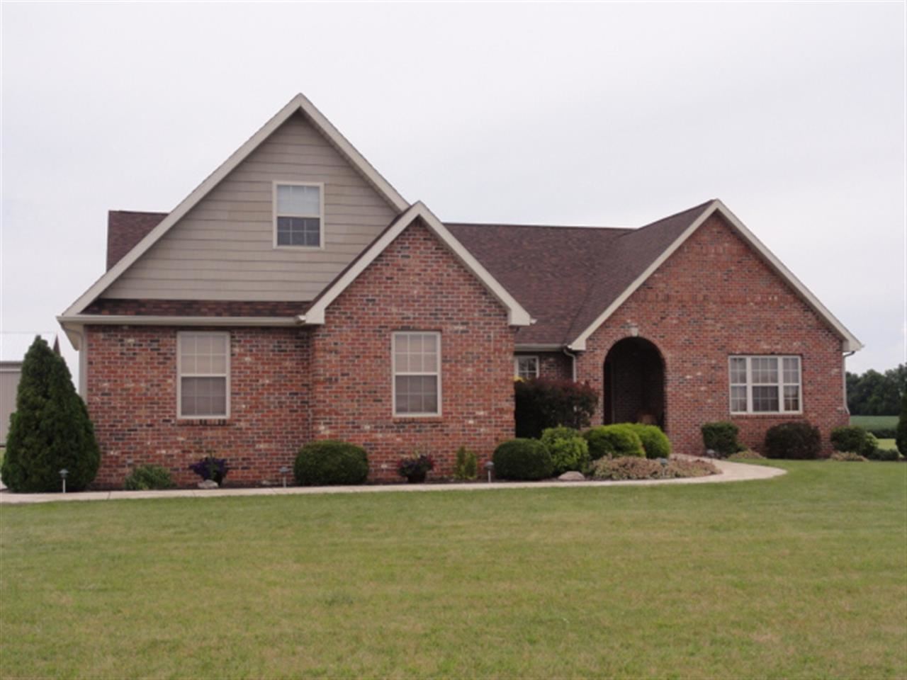 7343 S 300 E, Brookston, IN 47923 photo 1