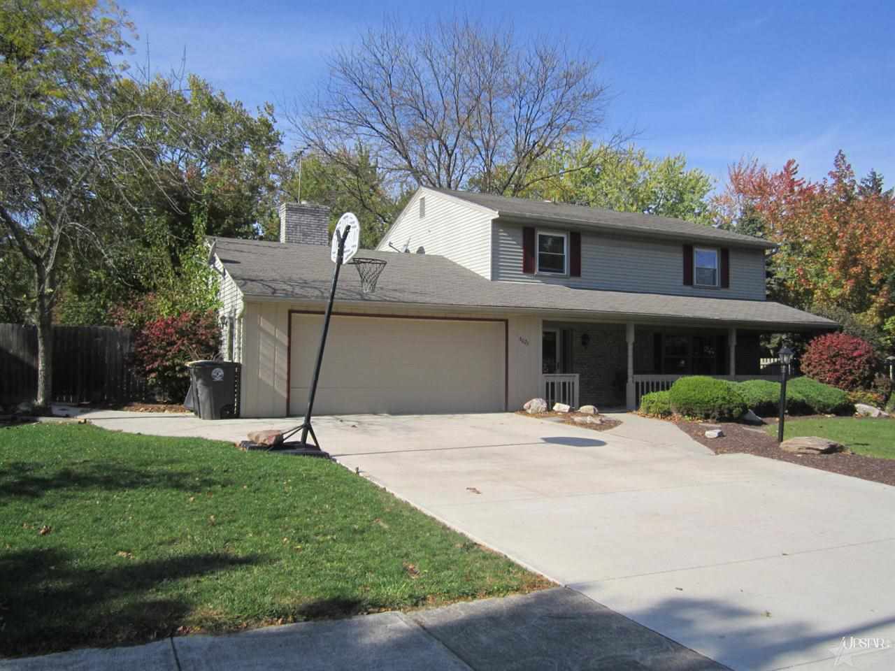 4025 Thorton Dr, Fort Wayne, IN 46815 photo 1