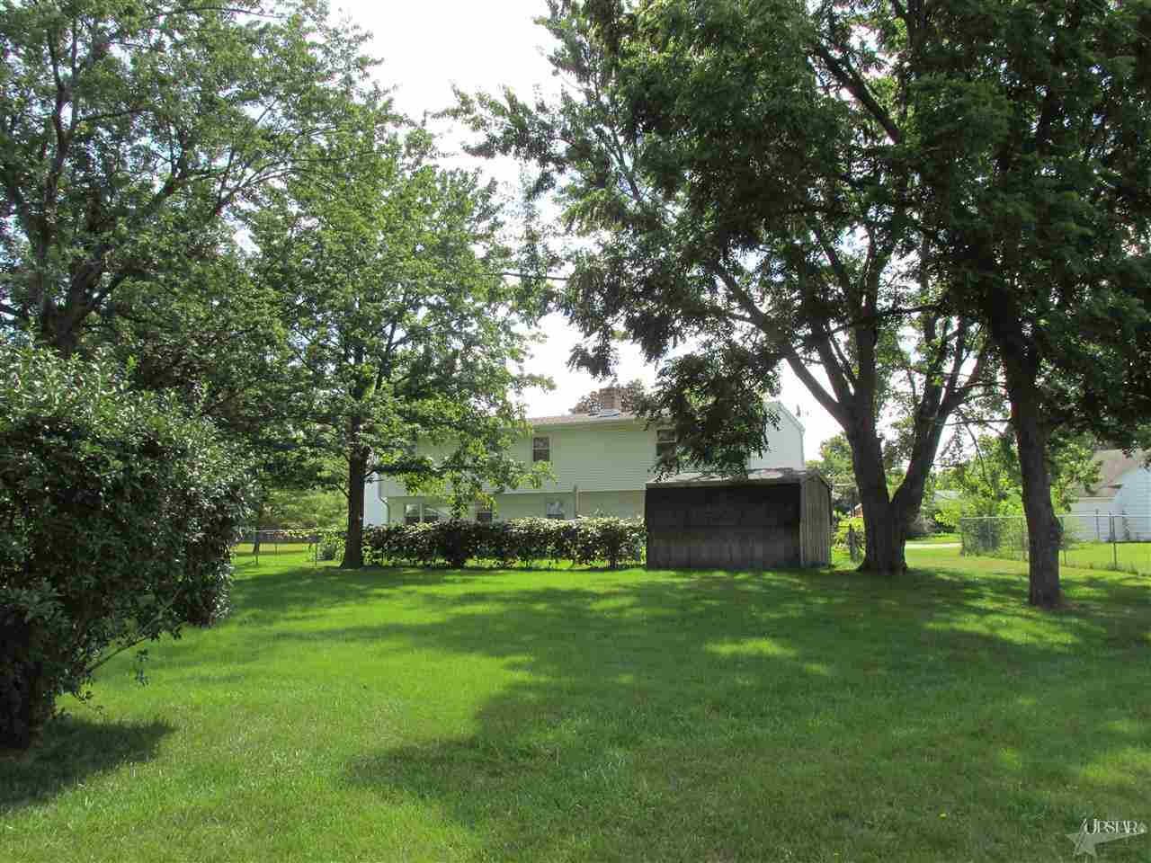 4201 Ferdinand Ct, Fort Wayne, IN 46816 photo 2