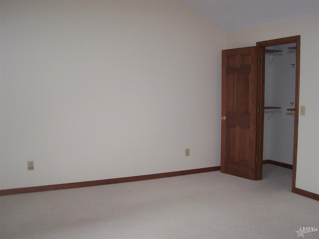 10826 Trade Wind Ct, Fort Wayne, IN 46825 photo 11