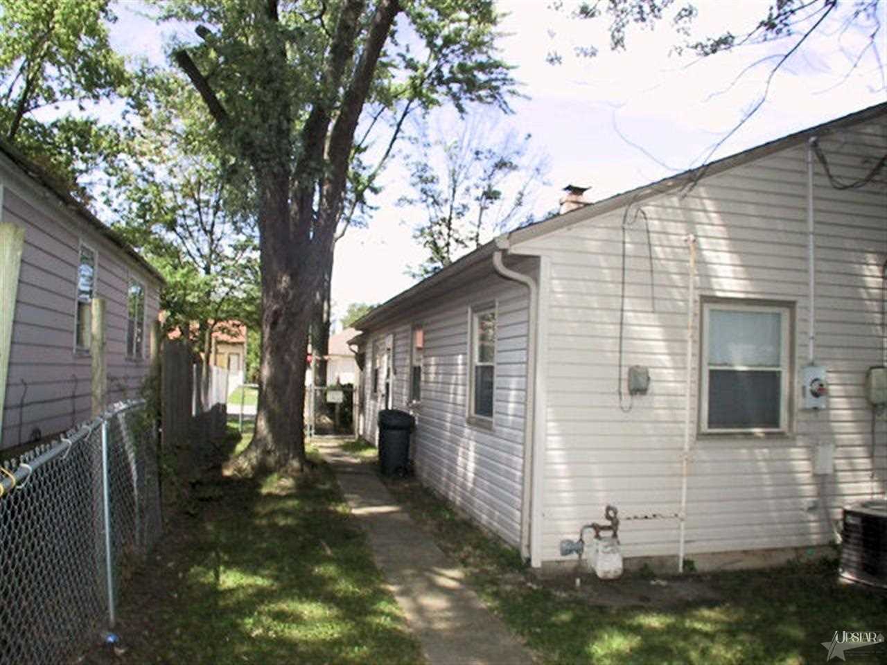 5309 Buell Dr, Fort Wayne, IN 46807 photo 5