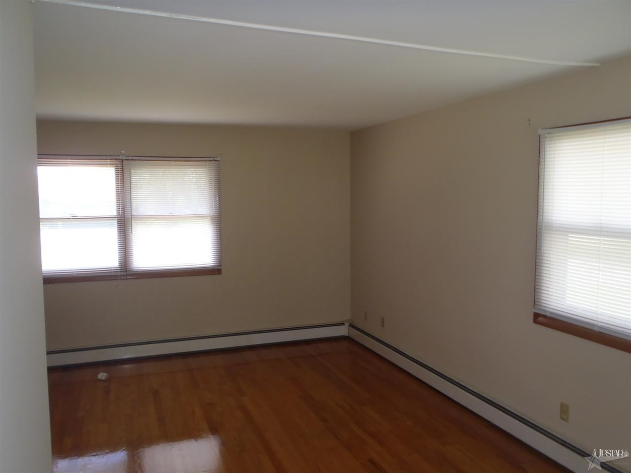 2827 Ridgeway Dr, Fort Wayne, IN 46816 photo 5