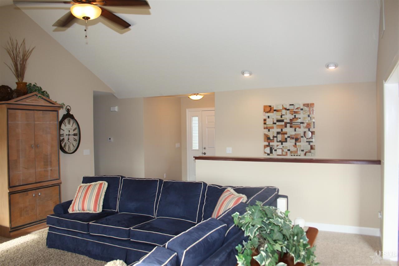 927 Wescott Dr, Fort Wayne, IN 46818 photo 7