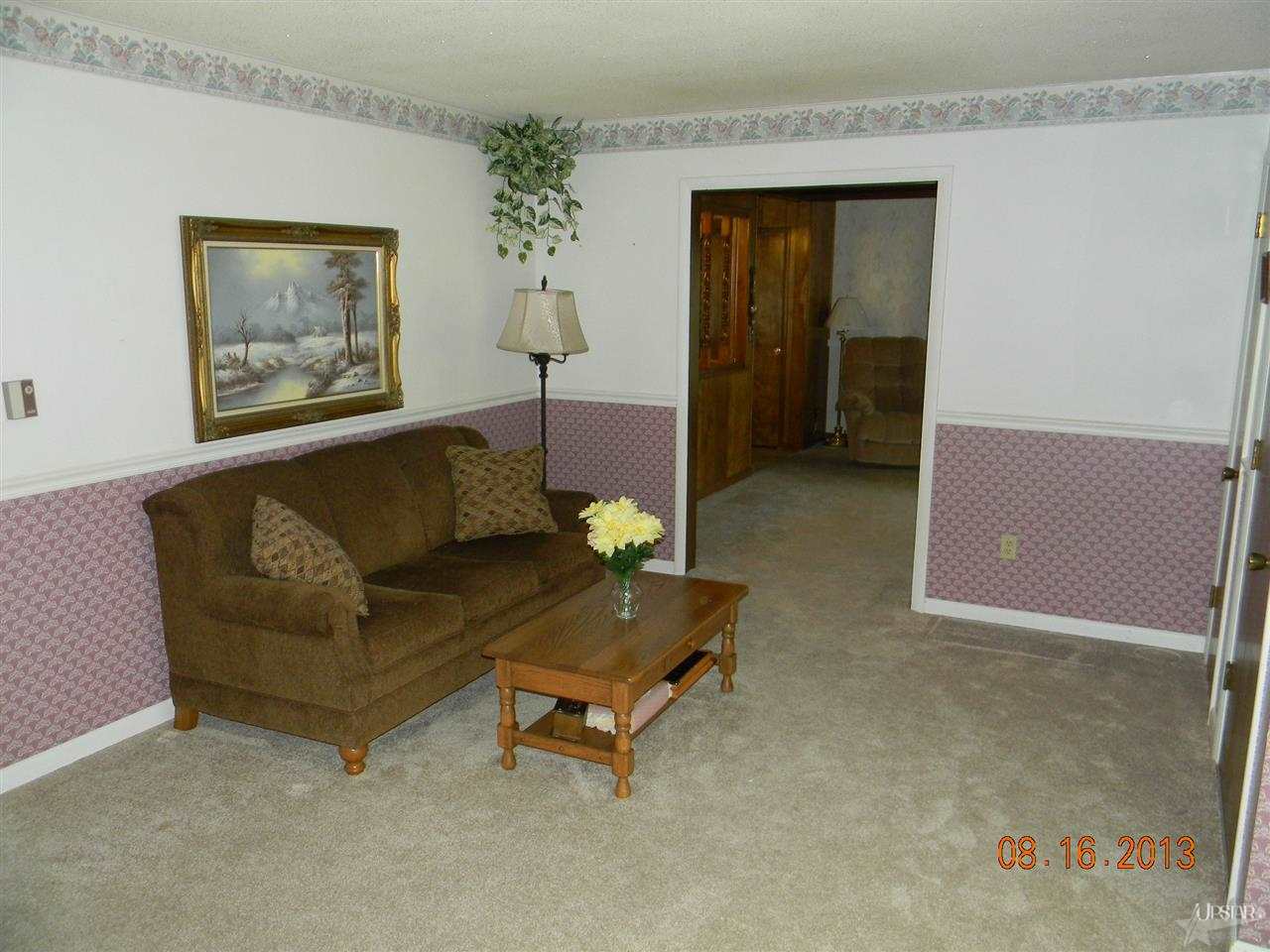 1008 W 2nd St, Ligonier, IN 46767 photo 6