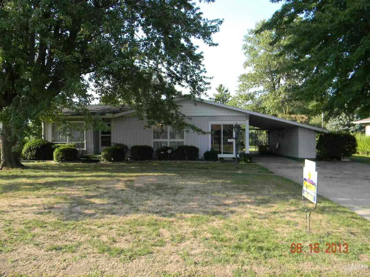 1008 W 2nd St, Ligonier, IN 46767 photo 1