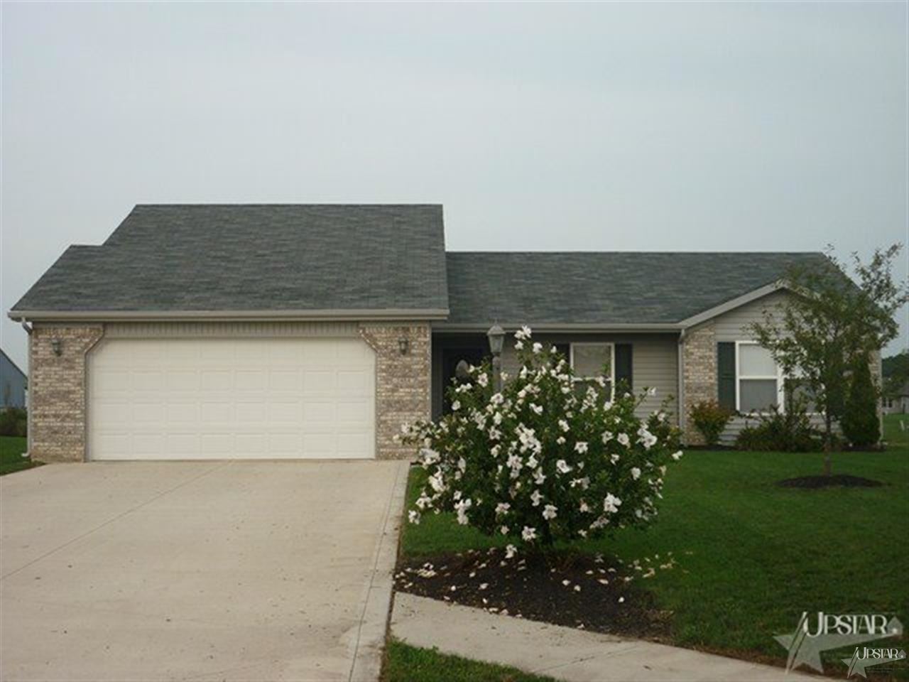 3484 E Sherman St, Columbia City, IN 46725 photo 1