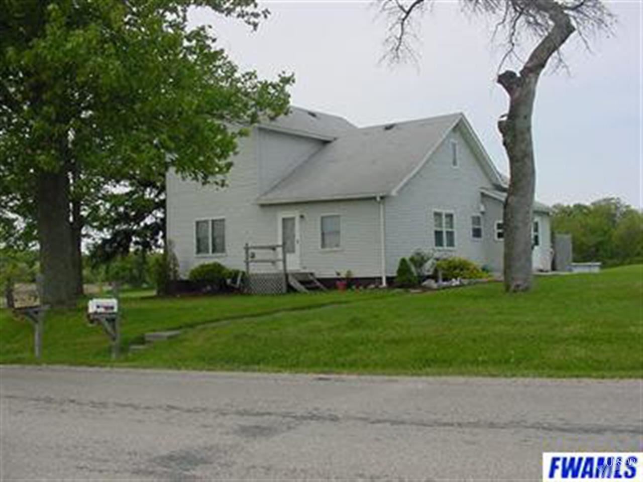 6012 Mccomb Rd, Huntertown, IN 46748 photo 1