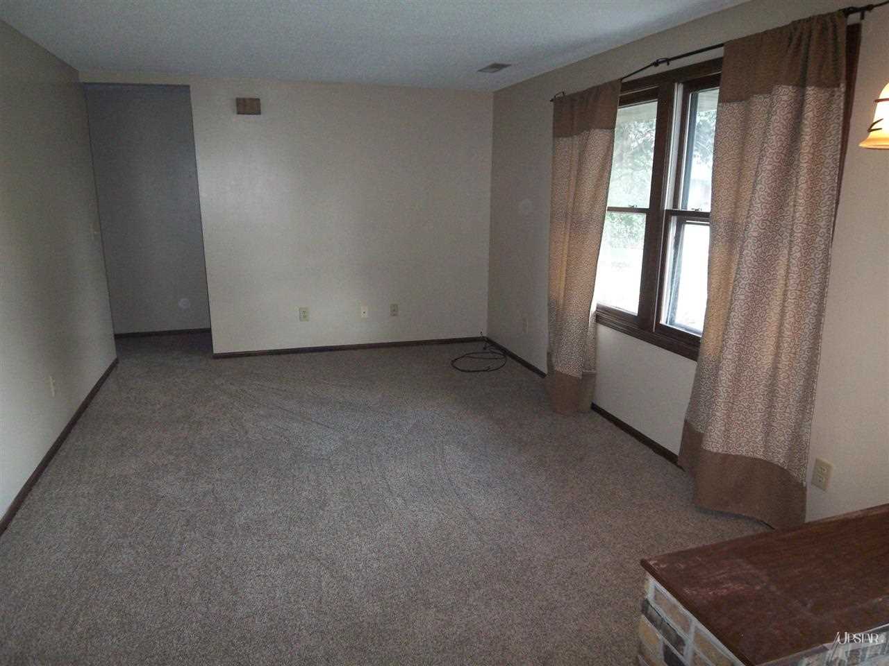 7227 Tanbark Ln, Fort Wayne, IN 46835 photo 13