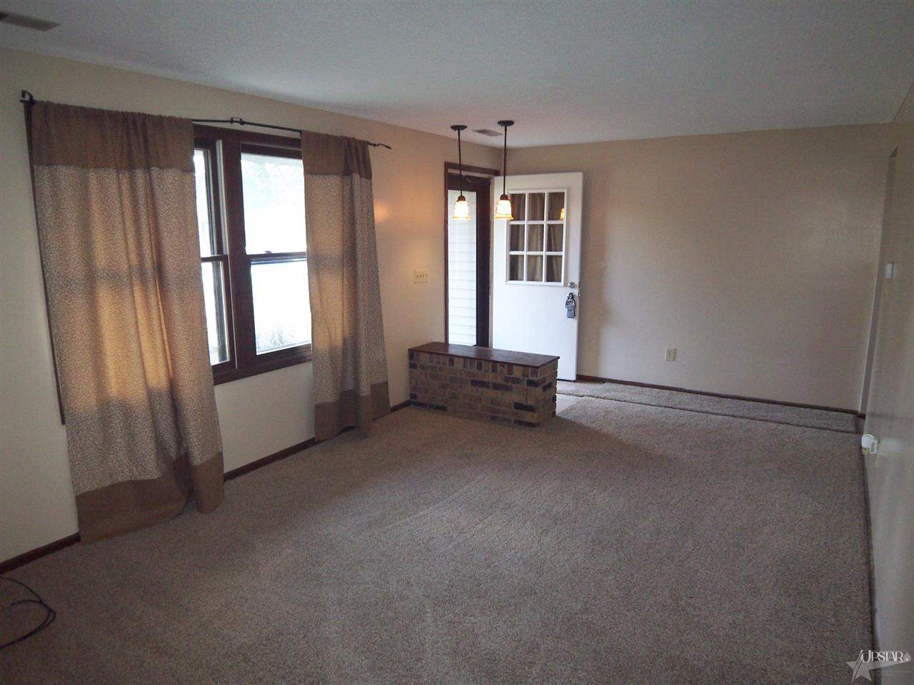 7227 Tanbark Ln, Fort Wayne, IN 46835 photo 12