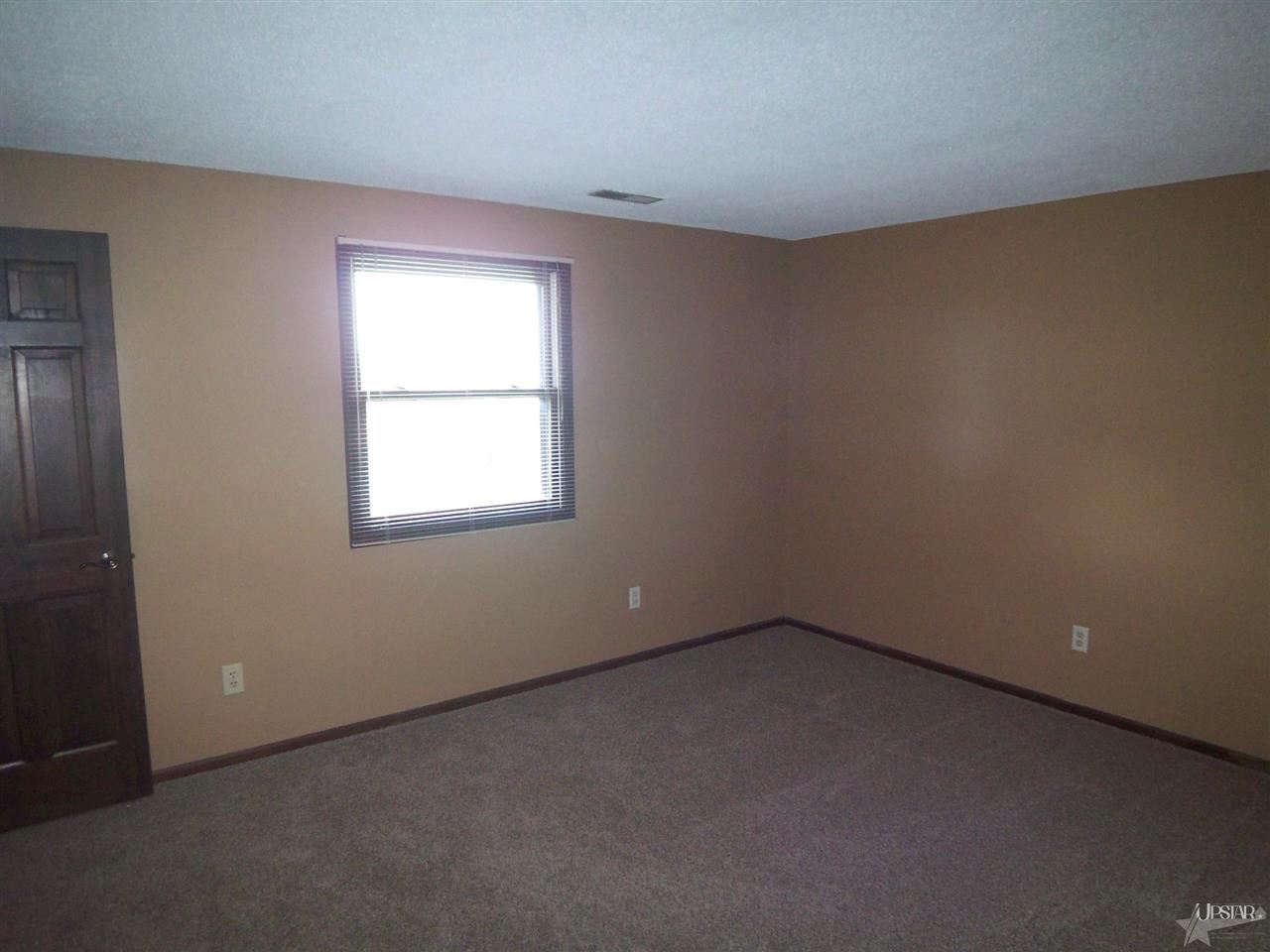 7227 Tanbark Ln, Fort Wayne, IN 46835 photo 7